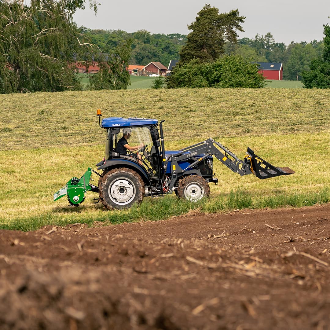 Traktor Lovol vs Swekip Hjullastare 1080x1080 Lovol traktor 07.jpg